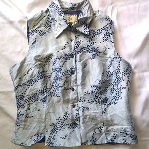 100% silk sleeveless baby blue button up vest w/ collar